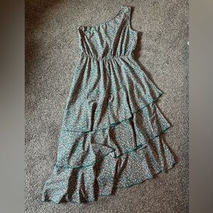 Floral Sleeveless Maxi Dress